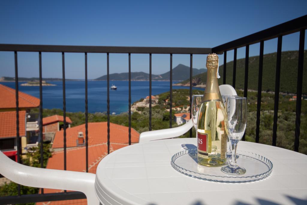 Apartments Bellavista Luštica Eksteriør bilde