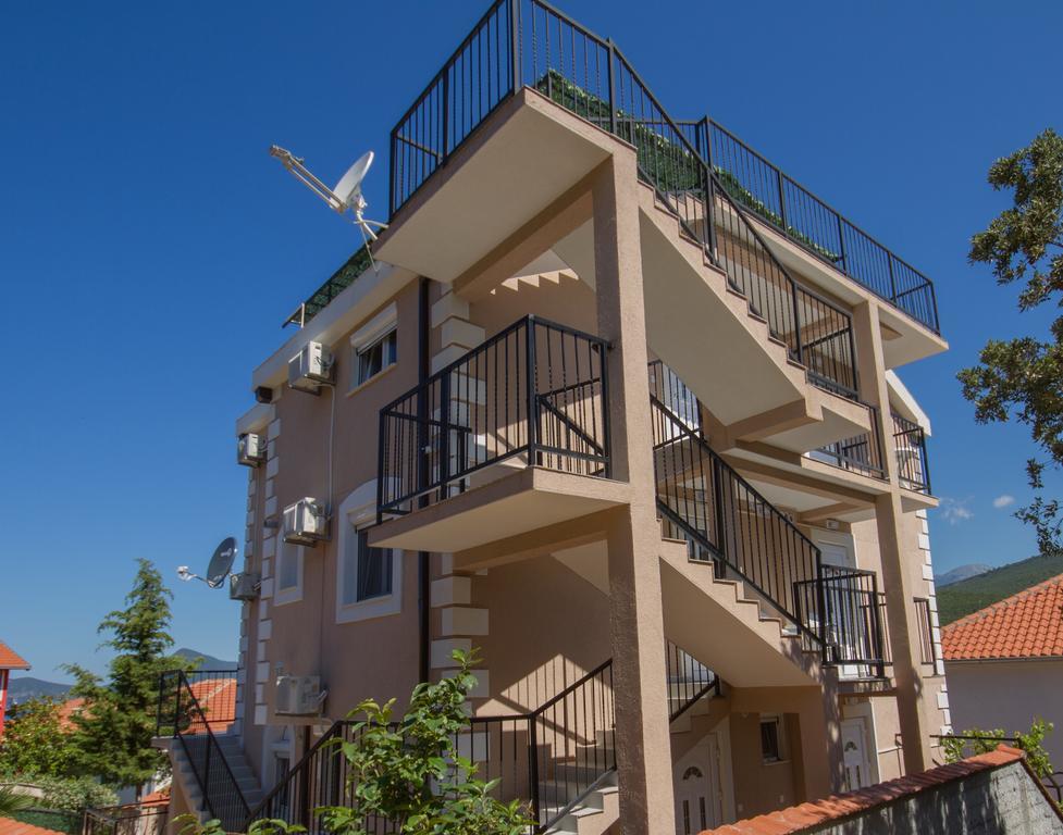 Apartments Bellavista Luštica Eksteriør bilde